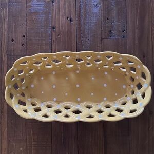 Temptations 14" Yellow with White Polka Dots, Ceramic Bread Basket EUC